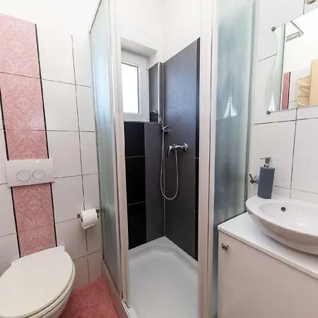 Fuer 6 Personen Ca 100 Qm In Dramalj, Kvarner Bucht Crikvenica Und Umgebung Holiday home